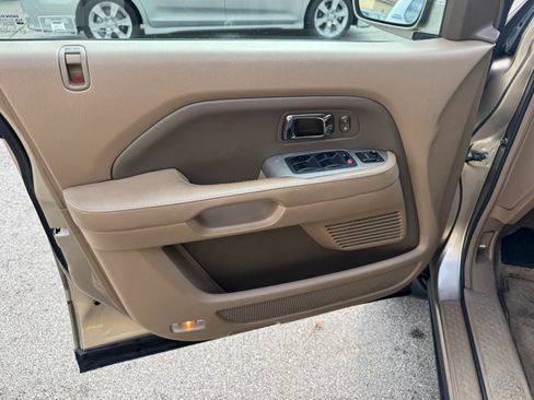 Used 2006 Honda Pilot EX-L image 14