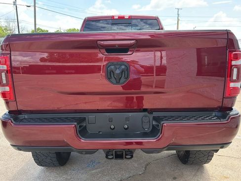 Used 2022 RAM 3500 Big Horn w/ Level C Equiment Group image 6