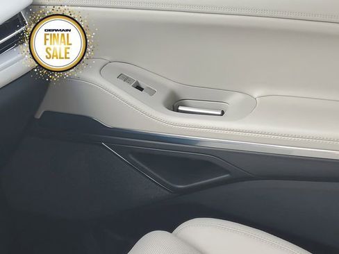 New 2025 Lincoln Navigator Reserve image 25