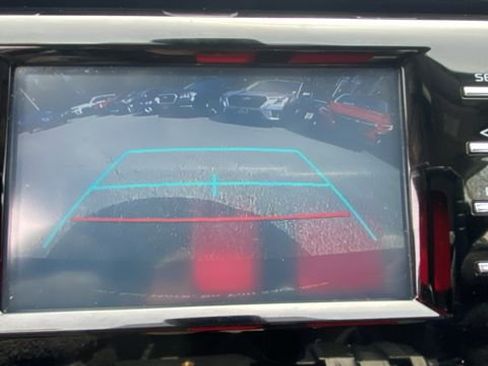 Used 2019 Toyota Camry LE image 25