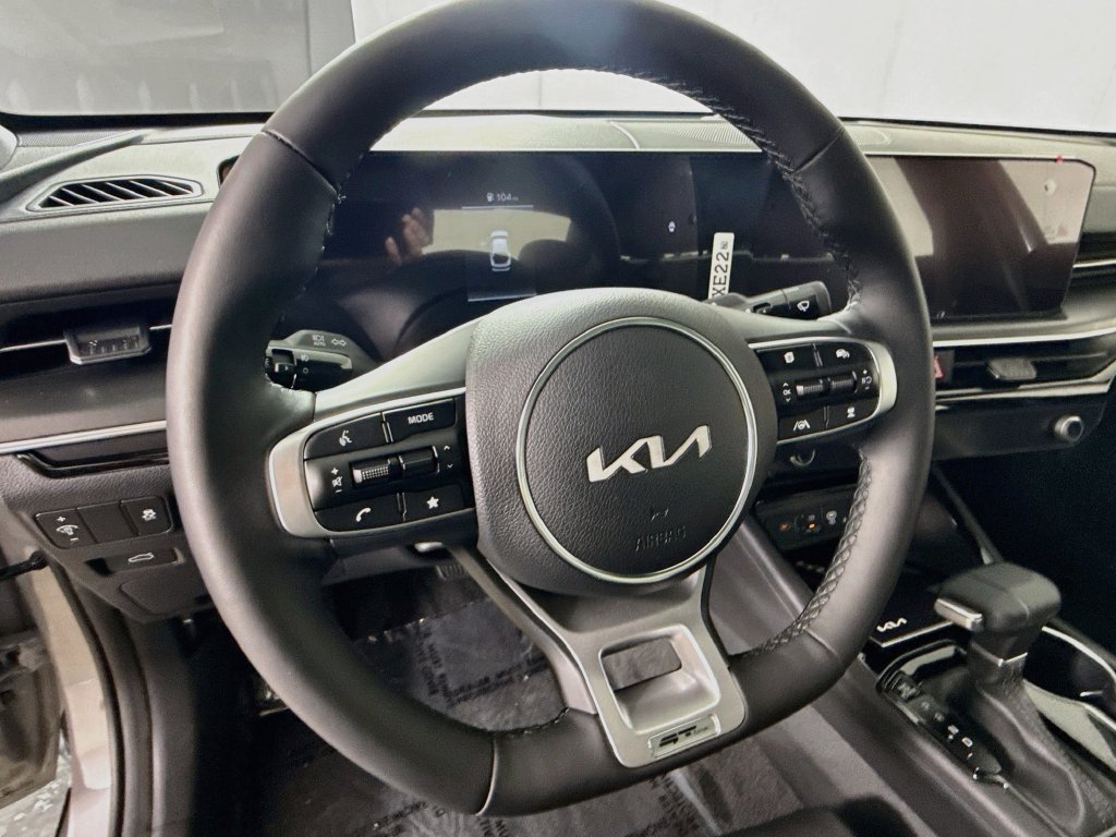 New 2027 Kia K5 GT-Line AWD/4WD image 12