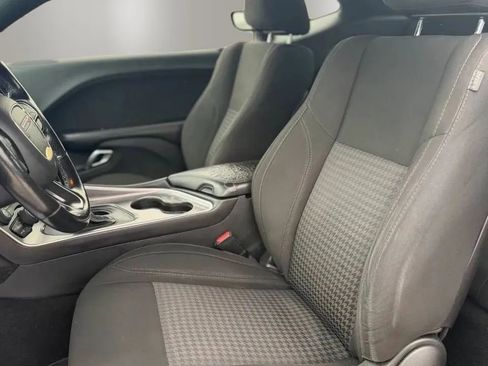 Used 2019 Dodge Challenger SXT w/ Blacktop Package RWD image 11