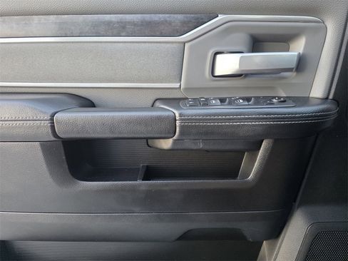 Used 2020 RAM 2500 Big Horn image 18