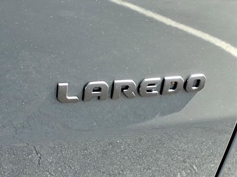 New 2026 Jeep Cherokee Laredo image 7