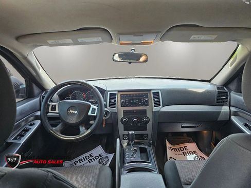 Used 2008 Jeep Grand Cherokee Laredo AWD/4WD image 15