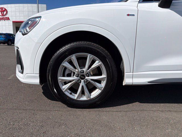 Used 2025 Audi Q3 2.0T Premium AWD/4WD image 10