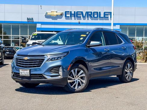 Used 2024 Chevrolet Equinox Premier w/ LPO, Floor Liner Package AWD/4WD image 1