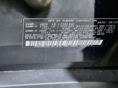 Used 2024 Subaru Outback Premium AWD/4WD image 32