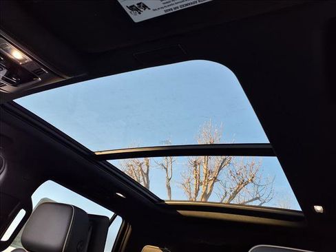 New 2026 GMC Yukon Elevation w/ Elevation Premium Package image 5