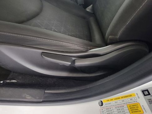 Used 2020 Chevrolet Spark LT image 16