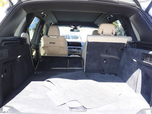 Used 2022 BMW X5 sDrive40i w/ Premium Package image 15