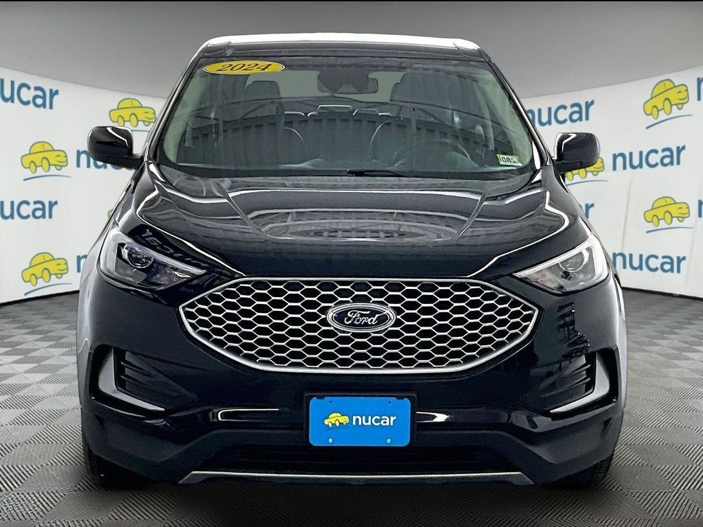 Used 2024 Ford Edge SEL AWD/4WD image 2