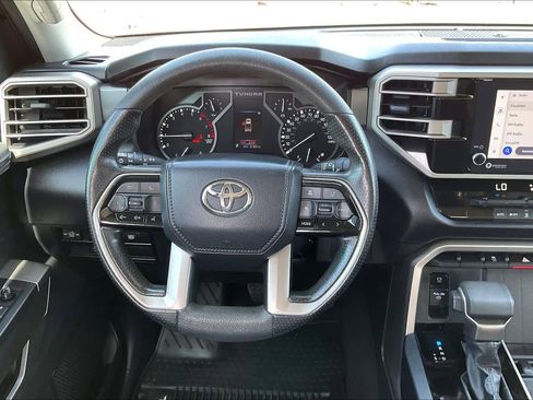 Used 2022 Toyota Tundra SR5 image 6