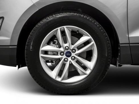 Used 2018 Ford Edge Titanium w/ Equipment Group 301A image 15