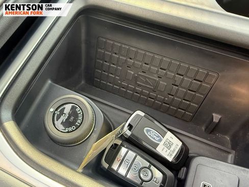 Used 2025 Ford Expedition Max Platinum w/ Platinum Ultimate Package image 27