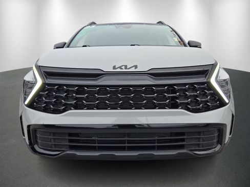 Used 2025 Kia Sportage X-Line w/ Premium Package image 2