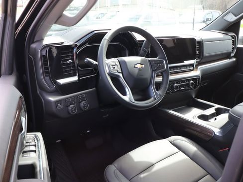 New 2026 Chevrolet Silverado 2500 LT w/ All Star Edition AWD/4WD image 17