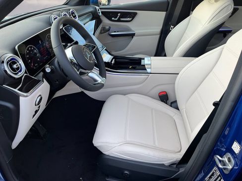 Certified 2026 Mercedes-Benz GLC 300 4MATIC image 5