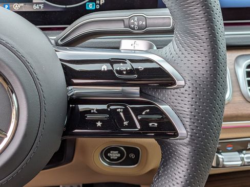New 2026 Mercedes-Benz GLS 450 4MATIC image 21