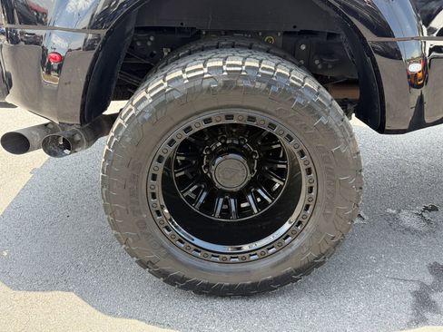 Used 2025 Ford F350 XLT AWD/4WD image 29