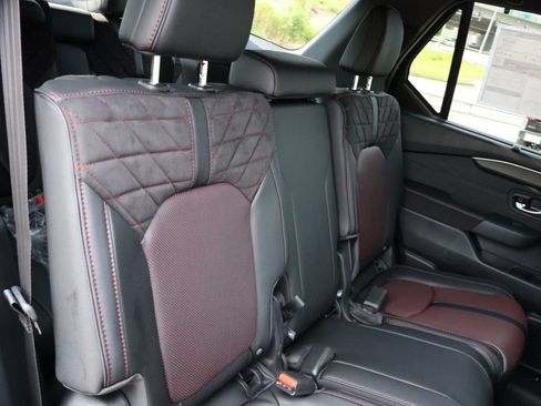 New 2026 Honda Pilot Black Edition image 13