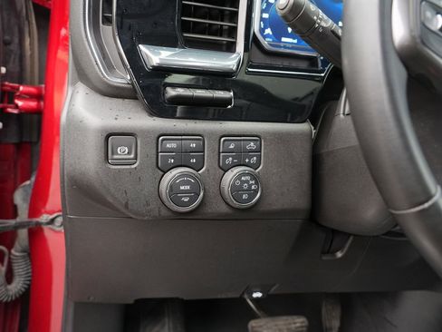 Used 2025 Chevrolet Silverado 3500 High Country w/ High Country Premium Package AWD/4WD image 17