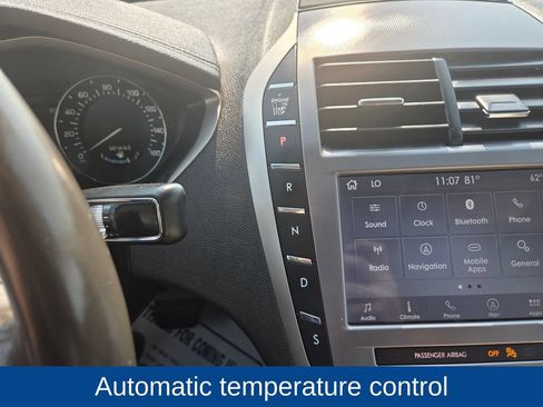 Used 2020 Lincoln MKZ AWD w/ Convenience Package image 31