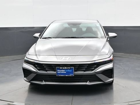 Certified 2024 Hyundai Elantra SEL FWD image 3