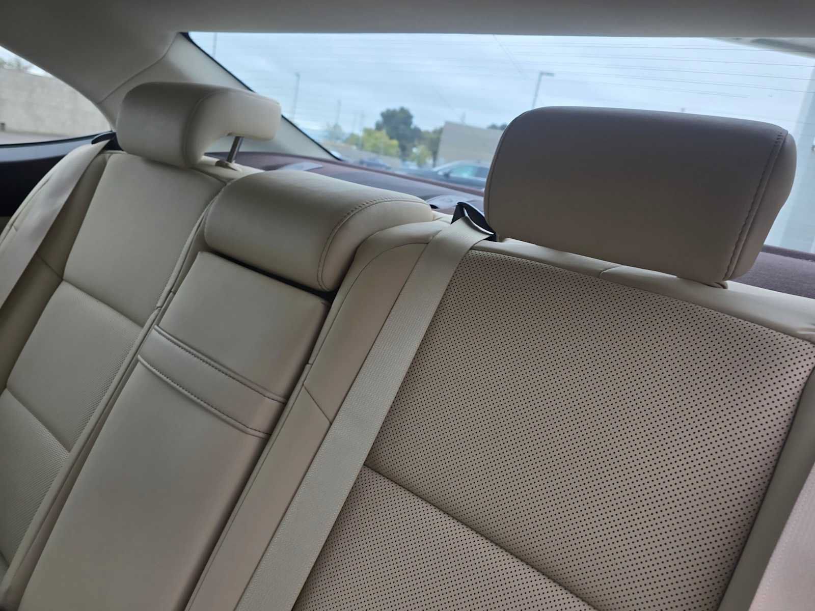 Used 2017 Lexus ES 350 w/ Accessory Package FWD image 17