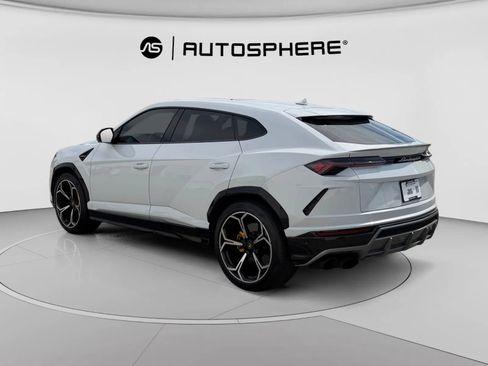Used 2019 Lamborghini Urus image 7