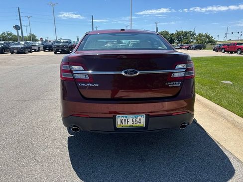 Used 2015 Ford Taurus Limited FWD image 5