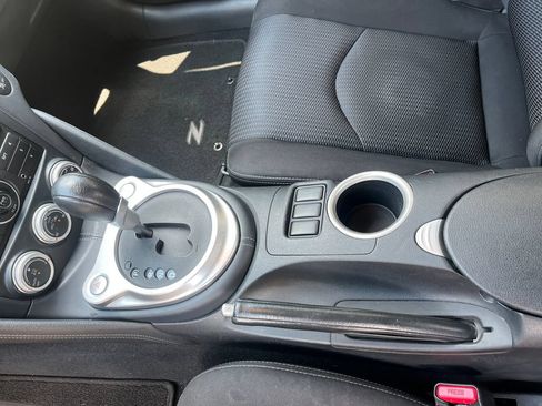Used 2011 Nissan 370Z Coupe w/ Sport Pkg RWD image 26