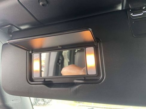 Certified 2025 Ford Bronco Badlands AWD/4WD image 25