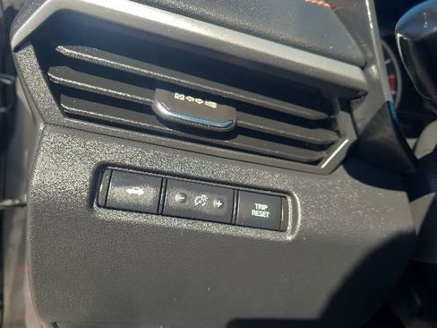 Certified 2022 Nissan Altima 2.5 SR AWD/4WD image 11