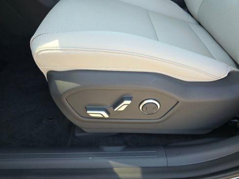 New 2026 Hyundai Santa Fe SEL AWD/4WD image 16