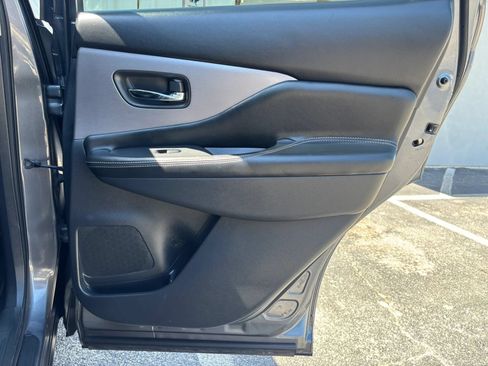 Used 2023 Nissan Murano SV AWD/4WD image 49