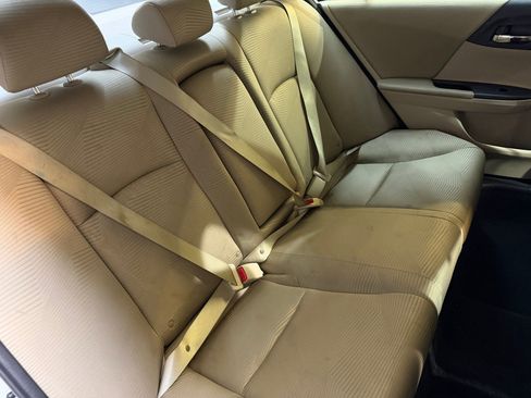 Used 2014 Honda Accord LX image 36