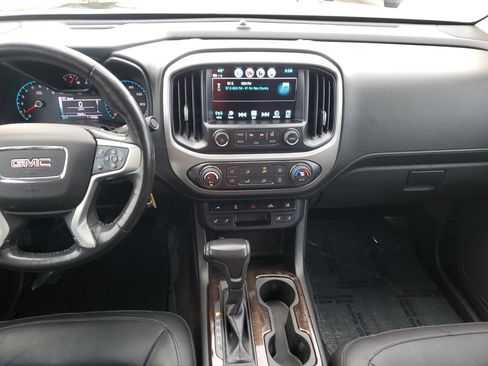 Used 2017 GMC Canyon SLT w/ Driver Alert Package image 10