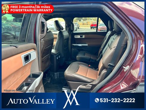 Used 2022 Ford Explorer King Ranch w/ Premium Technology Package image 27