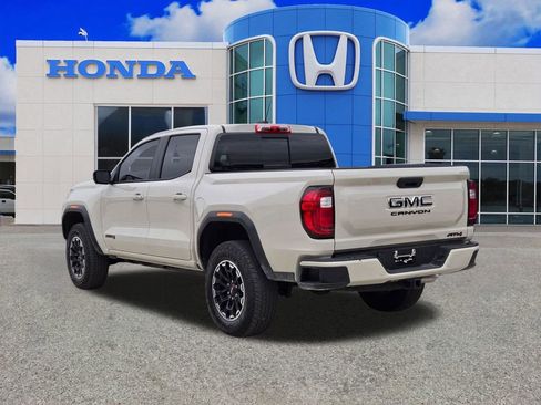 Used 2026 GMC Canyon AT4 w/ Technology Plus Package AWD/4WD image 12