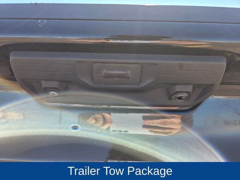 Used 2023 Chevrolet Silverado 1500 RST AWD/4WD image 15