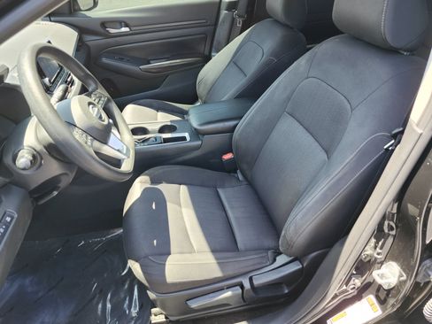 Used 2022 Nissan Altima 2.5 S FWD image 21