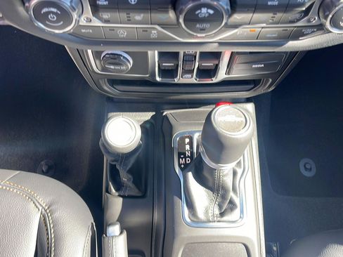 New 2026 Jeep Gladiator Sport image 19