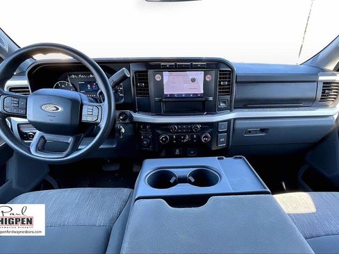 Used 2024 Ford F250 XLT image 15