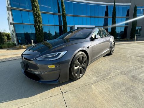 Used 2022 Tesla Model S AWD/4WD image 16