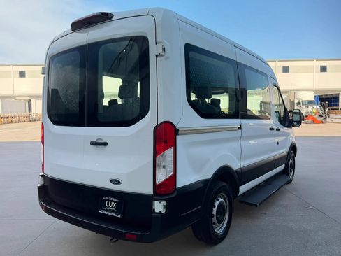Used 2019 Ford Transit 150 XL RWD image 7