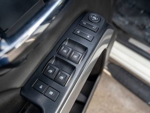 Used 2017 Chevrolet Silverado 2500 LT w/ LT Fleet Convenience Package image 24