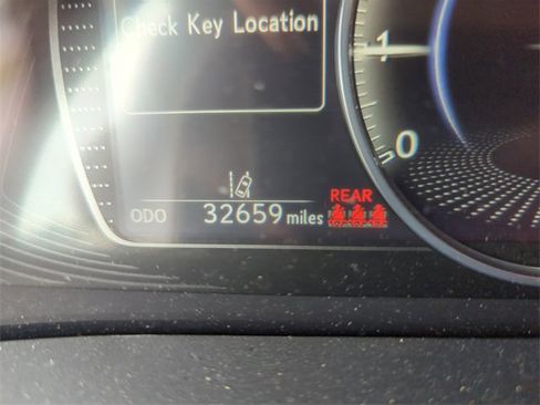 Used 2023 Lexus ES 350 Ultra Luxury image 41