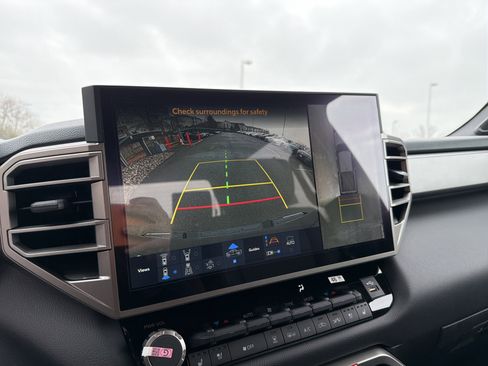 New 2026 Toyota Tundra Limited AWD/4WD image 27