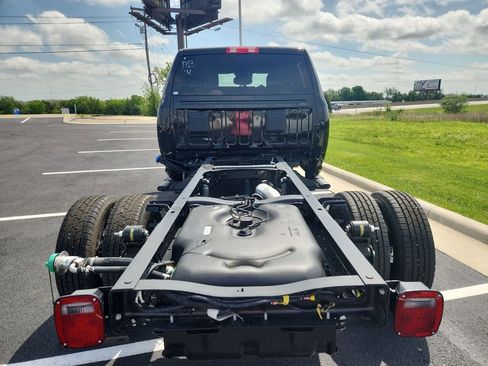 New 2026 RAM 3500 Tradesman AWD/4WD image 20